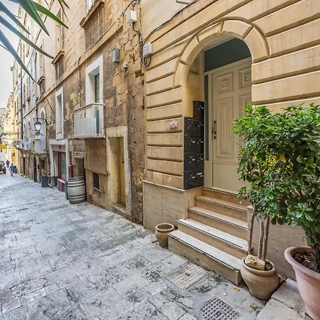 Lägenhet Stunning 2-bed In Heart Of Valletta