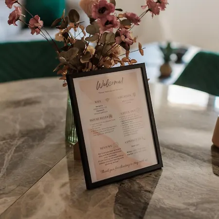 Stunning 2-bed In Heart Of *